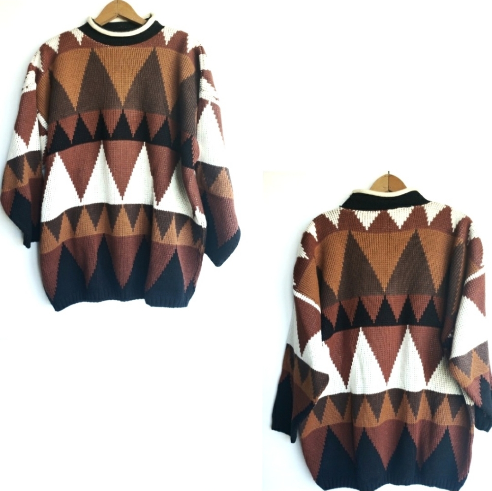 Vintage Geometric Patterned Sweater - Brown and White